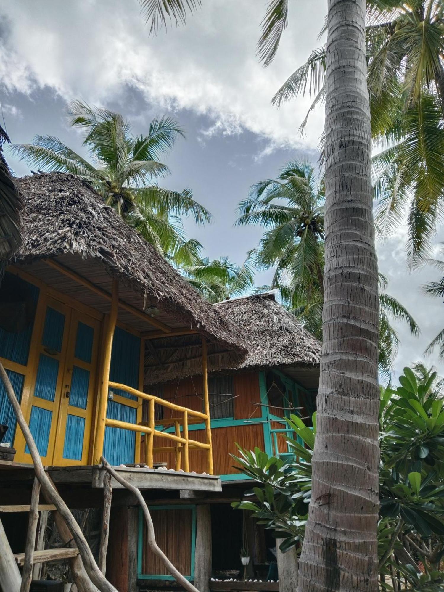 Cocokabanasrote Nembrala Exterior foto