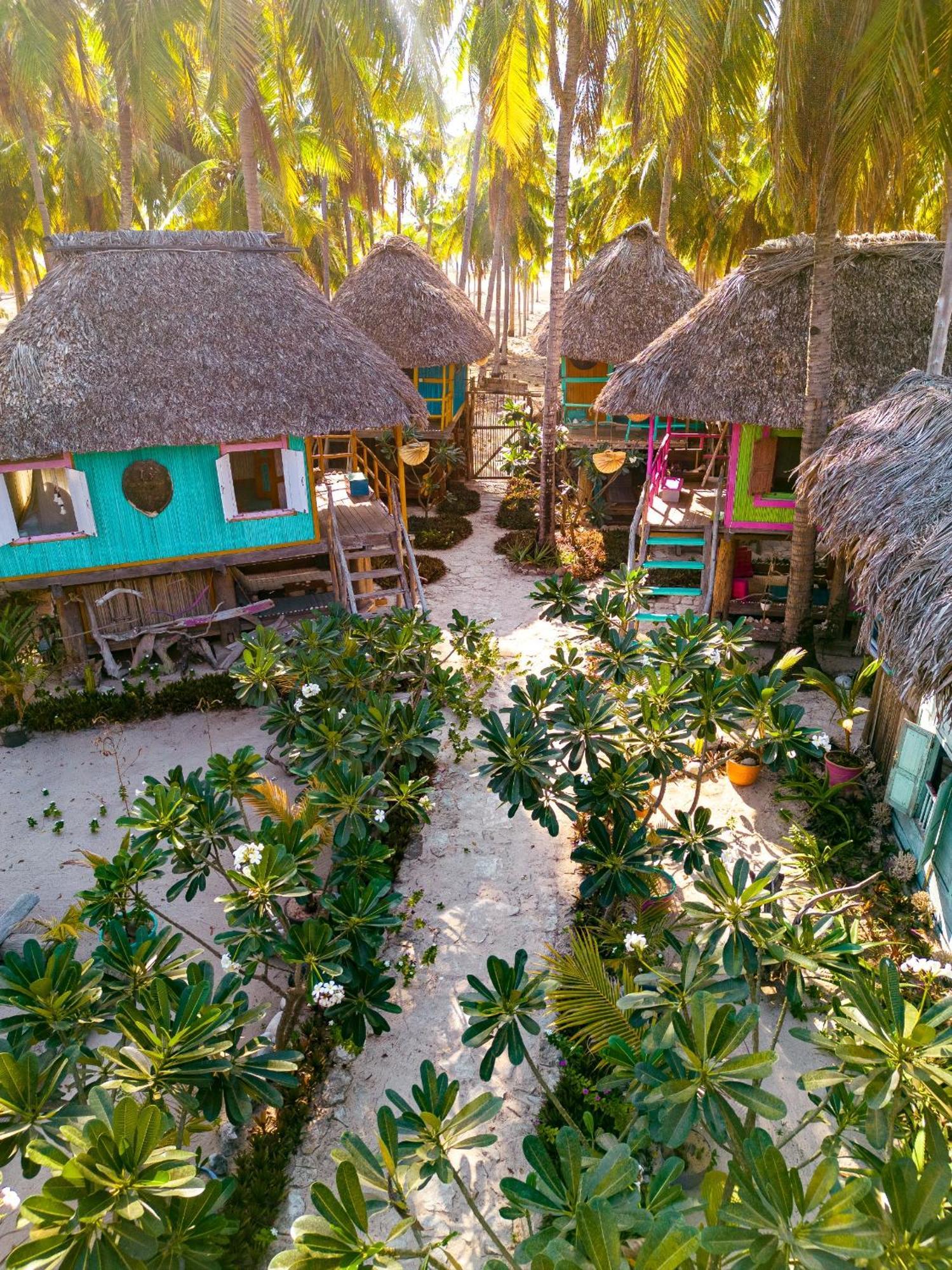 Cocokabanasrote Nembrala Exterior foto